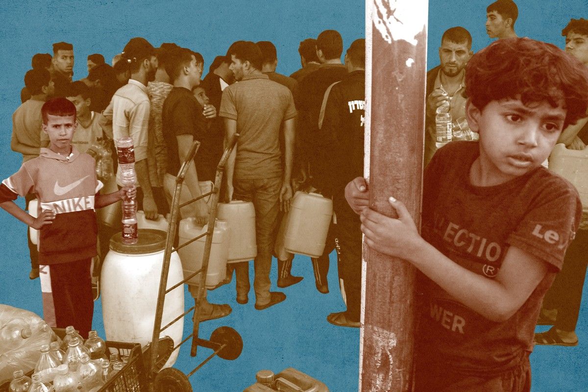 People waiting for water.