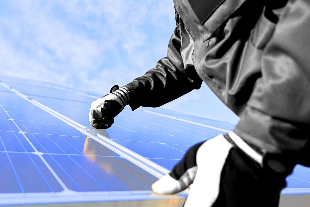 How to Put Solar Panels on Your Roof: A Step-by-Step Guide