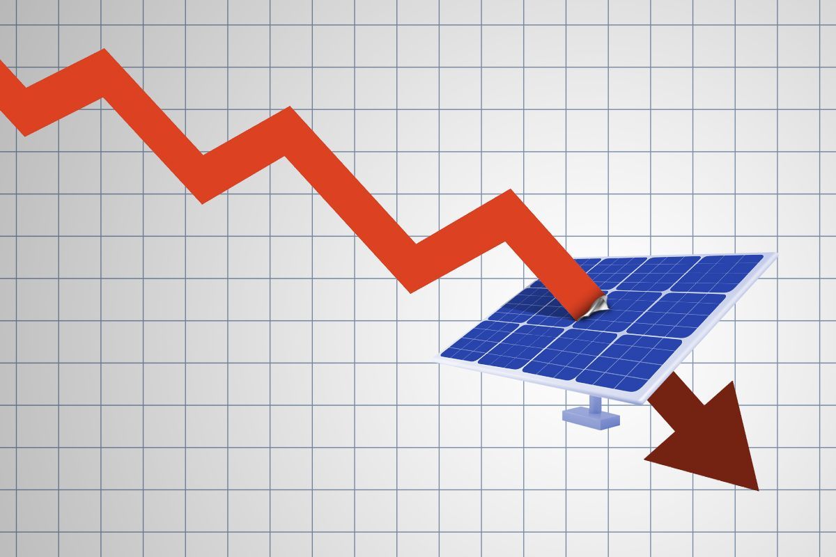 A graph puncturing solar panels.