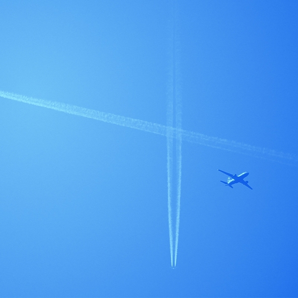Contrails.