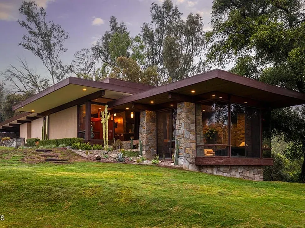 Stonehouse Road house.