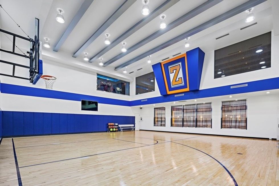 Old Westbury, New York basketball court.