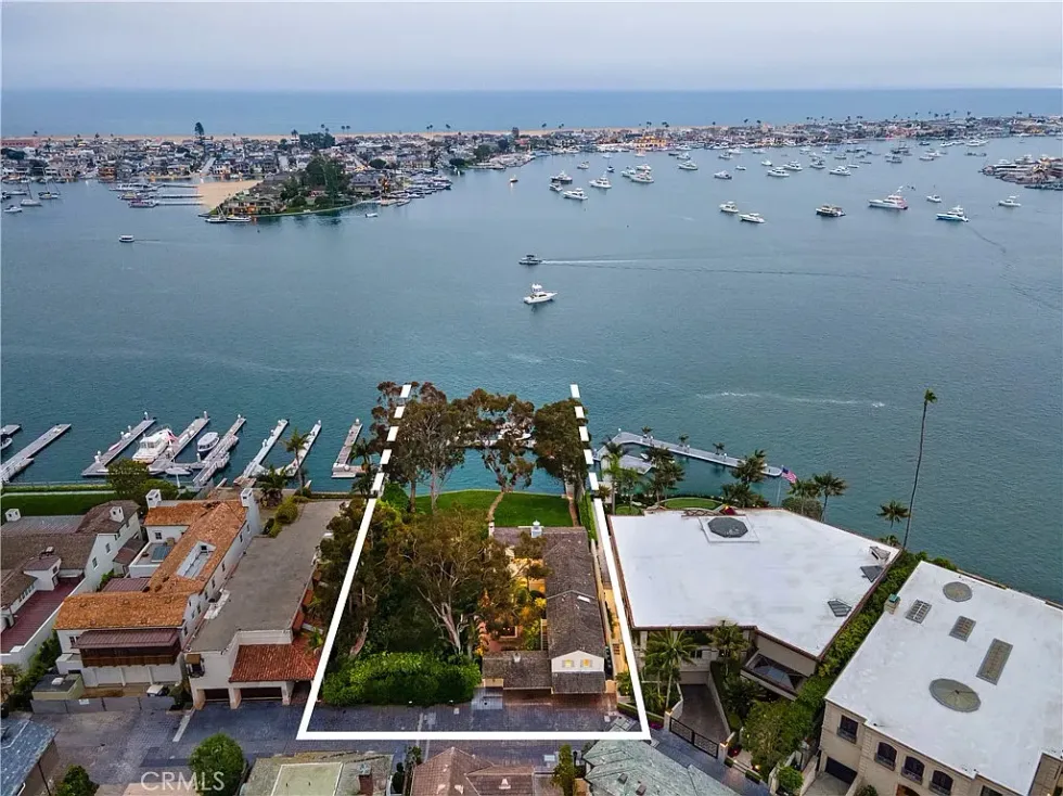 Harbour Island.